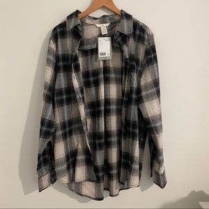 NWT H&M plaid button down top
